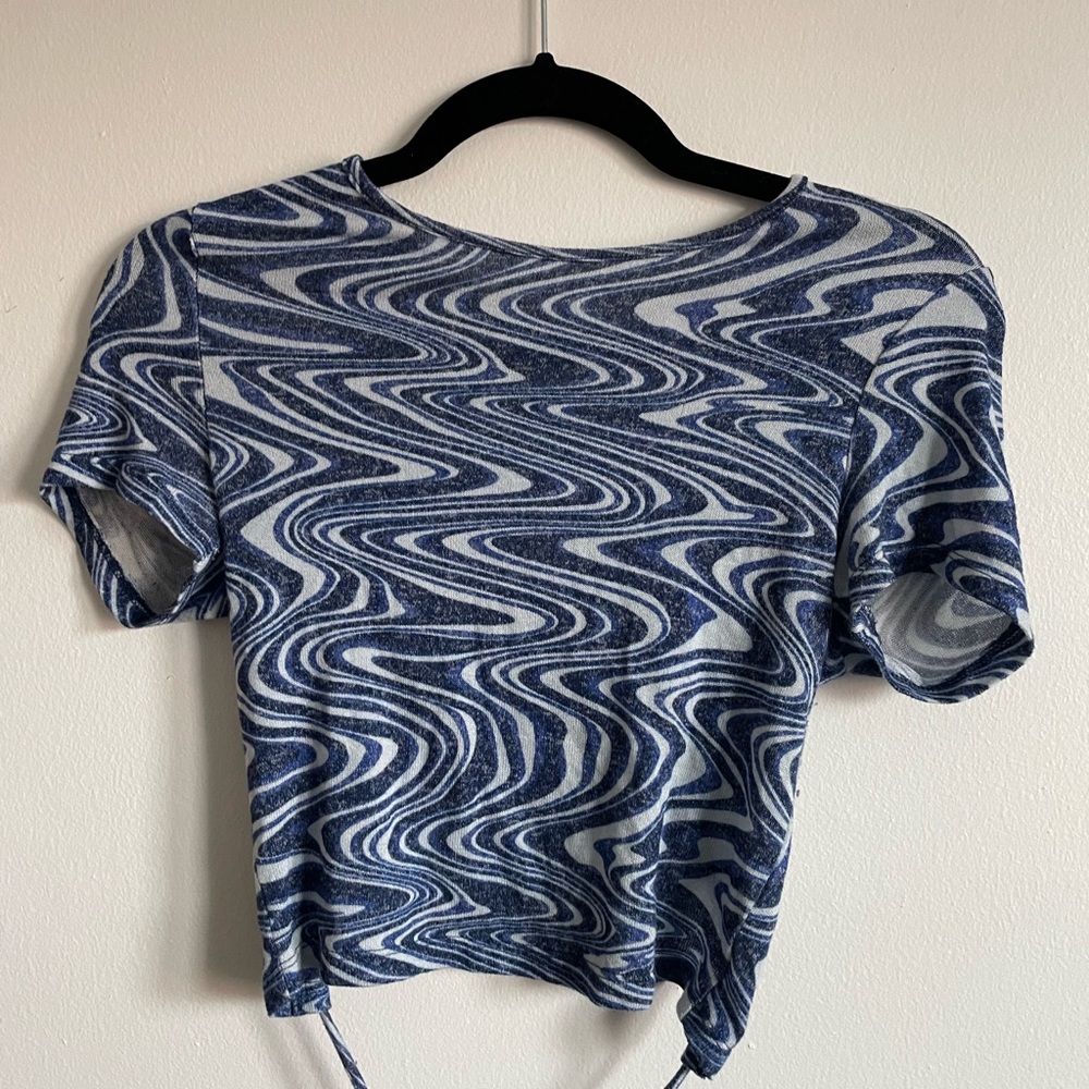 Pacsun blue marble crop top. Size Small.